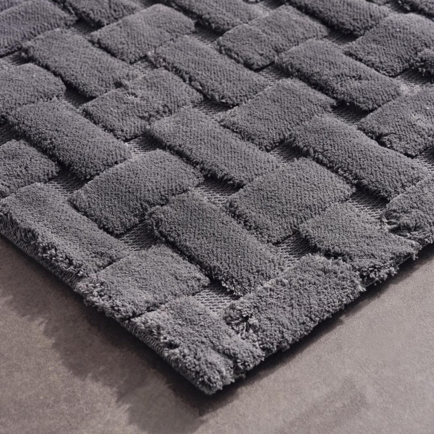 Jacquard Bathmat, Dark Gray