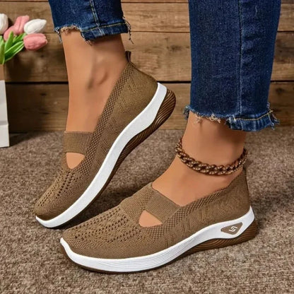 Ladies Breathable Knit Upper Trainers with Cushioned Insole and Lace Up Closure