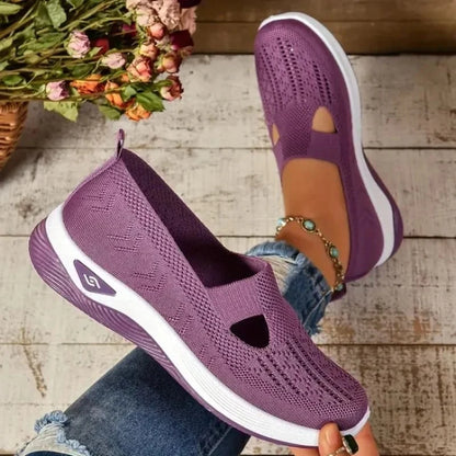 Ladies Breathable Knit Upper Trainers with Cushioned Insole and Lace Up Closure