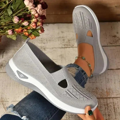 Ladies Breathable Knit Upper Trainers with Cushioned Insole and Lace Up Closure
