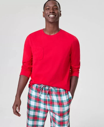 Plaid Pajama Set in Cotton Polyester Blend with Crew Neck Top and Side Pocket Pants