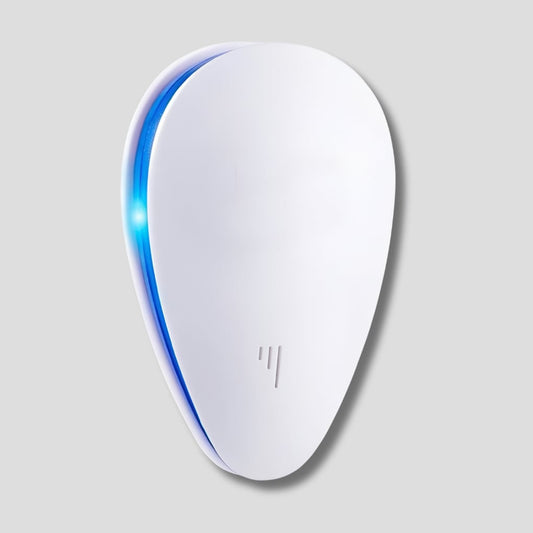 Ultrasonic Pest Repeller with Plug In Design for Indoor Use