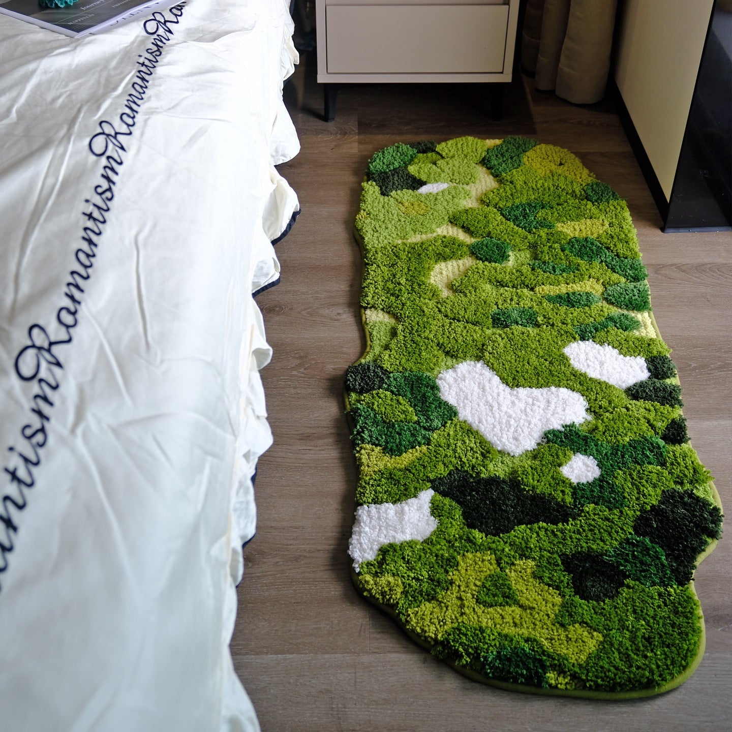 Heart Shaped Area Rug with Plush Fibers and Grip Backing, Machine Washable