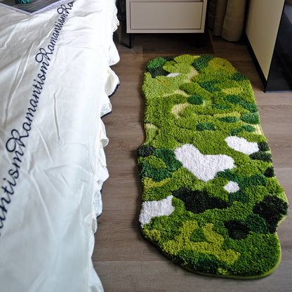 Heart Shaped Area Rug with Plush Fibers and Grip Backing, Machine Washable