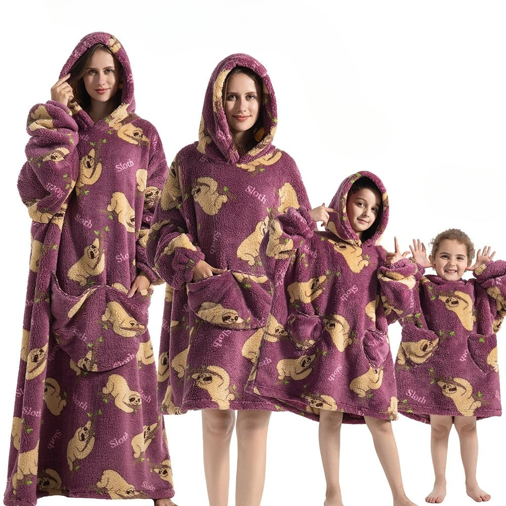 Oversized Hoodie Blanket with Pumpkin Print and Long Sleeves, Fleece Flannel