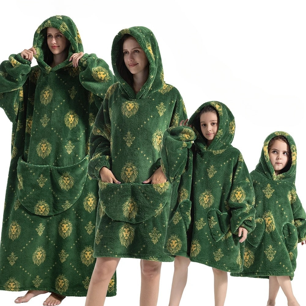 Oversized Hoodie Blanket with Pumpkin Print and Long Sleeves, Fleece Flannel