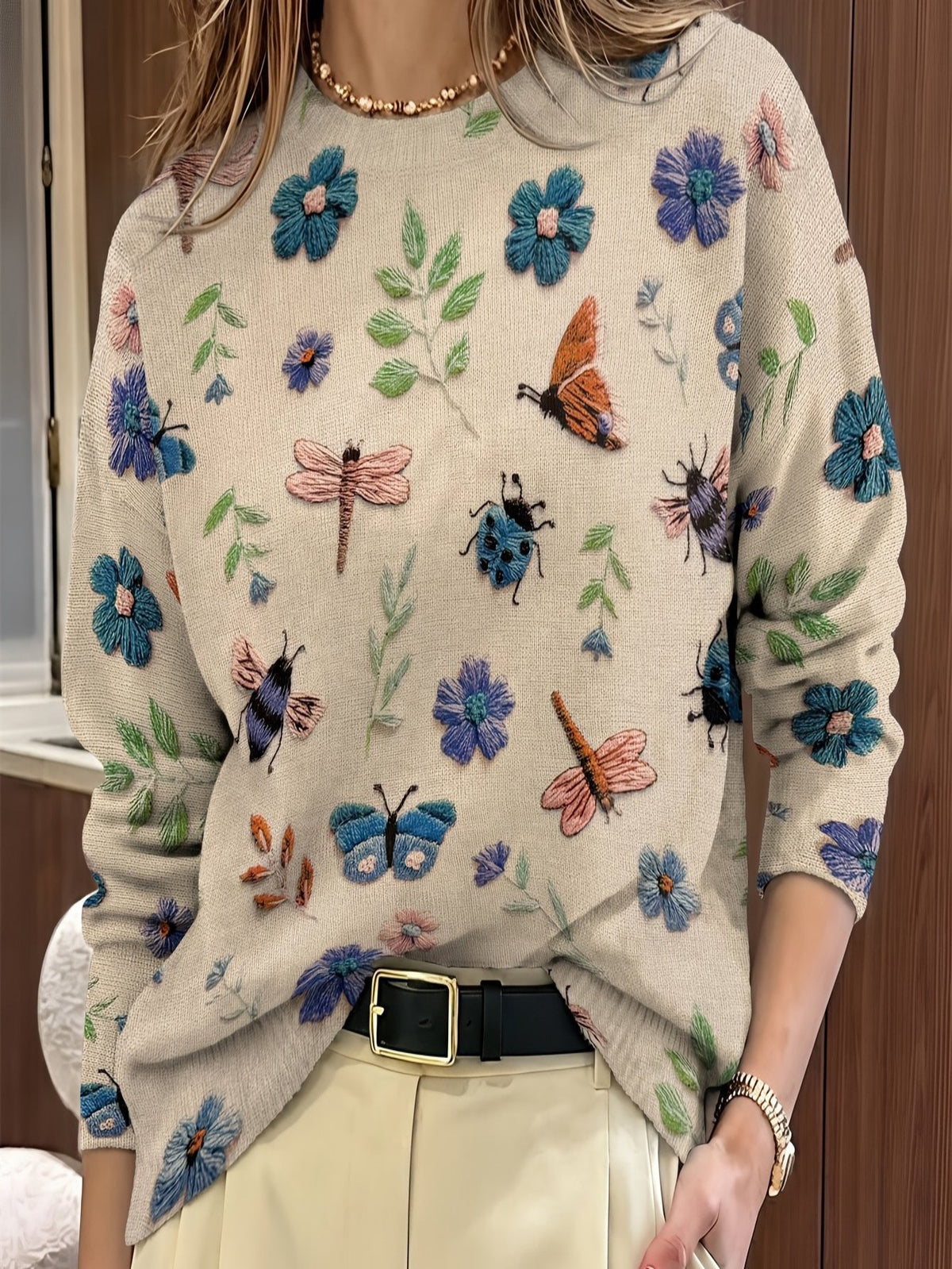 Womens Floral Crewneck Sweater with Botanical Print and Relaxed Fit