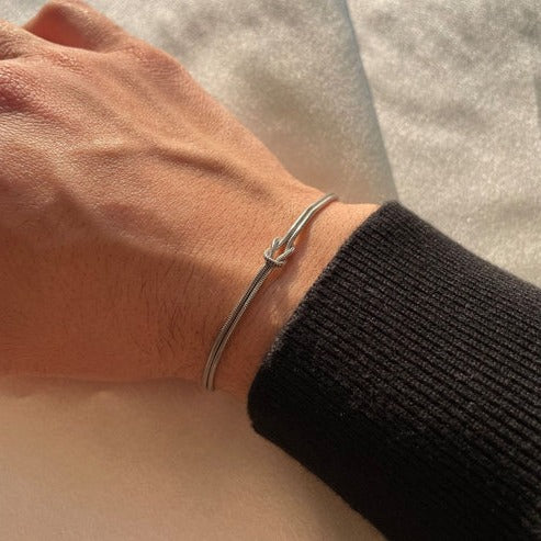 Love Knot Bracelet with an Adjustable Closure and a Lightweight Minimalist Design in Silver, Gold or Rose Gold