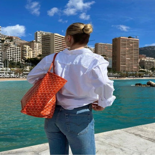 Structured Shoulder Bag with Removable Strap and Roomy Interior in Five Colors for Work and Evenings
