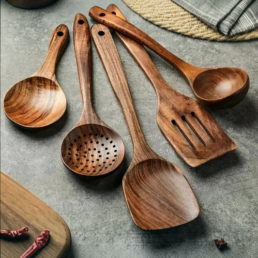 Kitchen Set Made of Natural Teak Wood