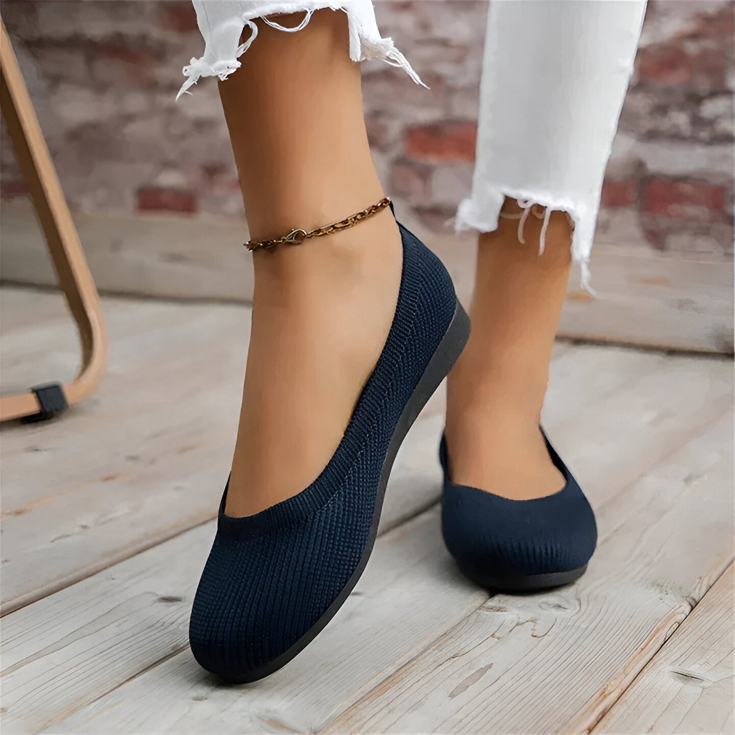 Women’s Supportive Slip-On Comfort Shoes, Arch Fit