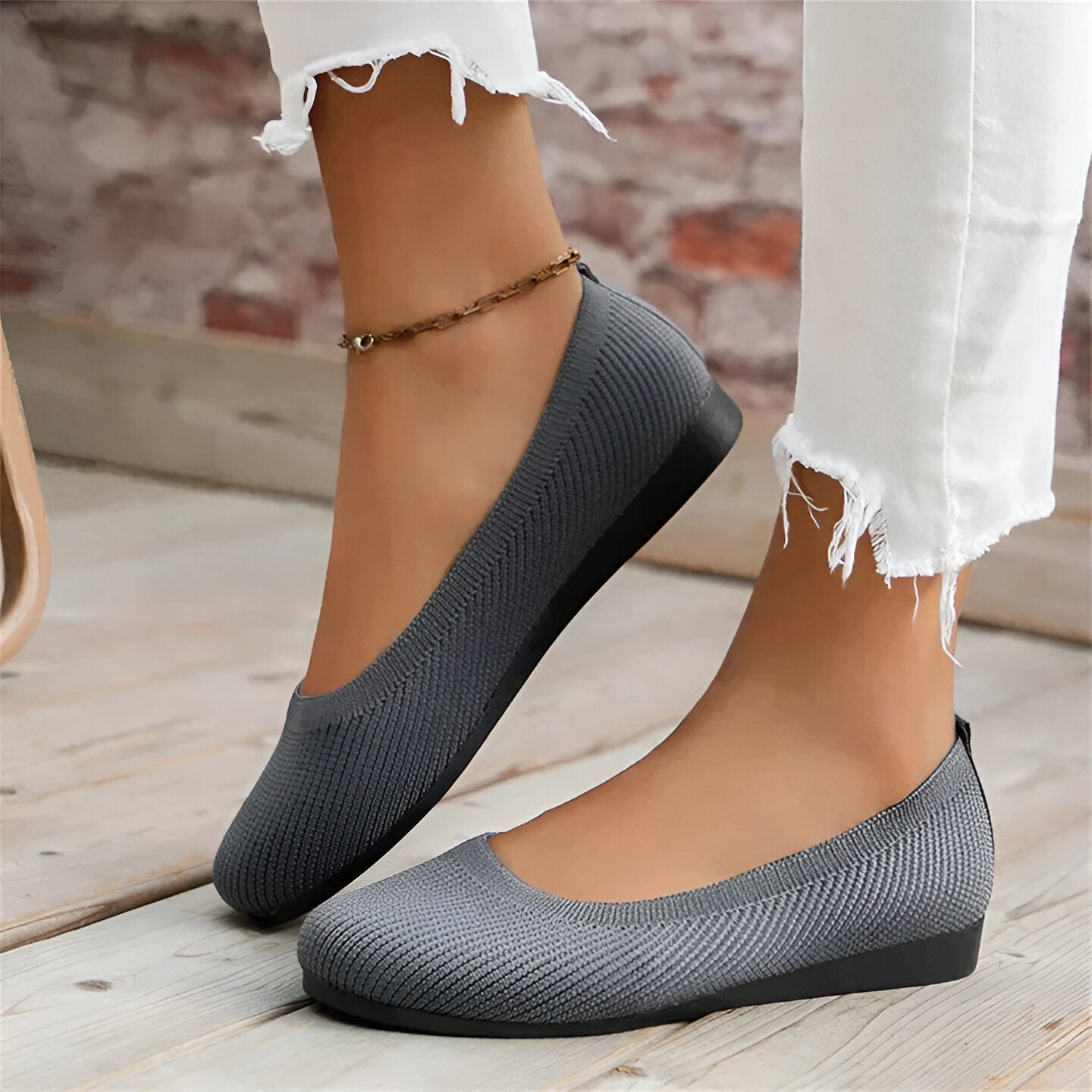 Women’s Supportive Slip-On Comfort Shoes, Arch Fit