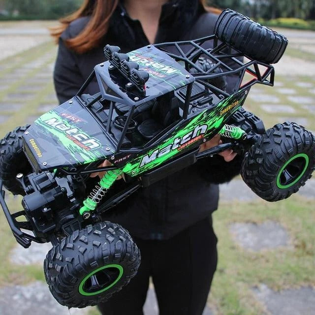 Off Road Remote Control Rock Crawler Truck with 4WD Suspension