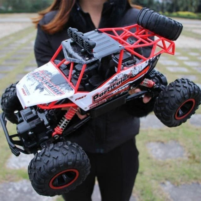 Off Road Remote Control Rock Crawler Truck with 4WD Suspension