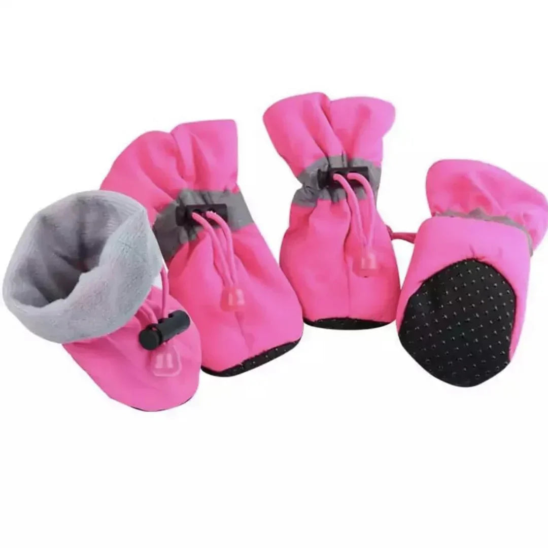 Winter Dog Boots Set of 4 with Insulated Lining, Grip Tread Soles and Adjustable Ankle Straps