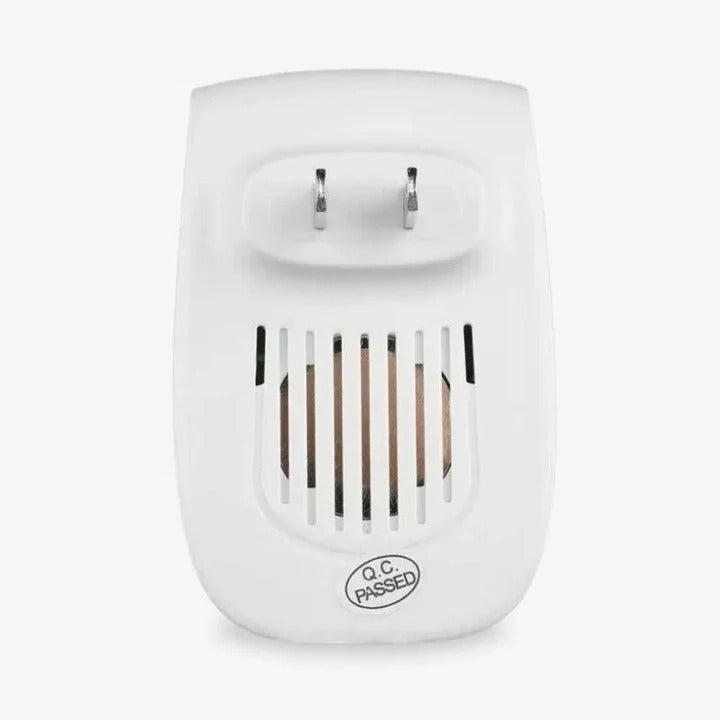 Ultrasonic Fly Repeller with Plug In Operation