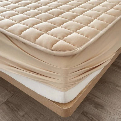 Deep Pocket Mattress Protector Support with Waterproof Quilted Layer