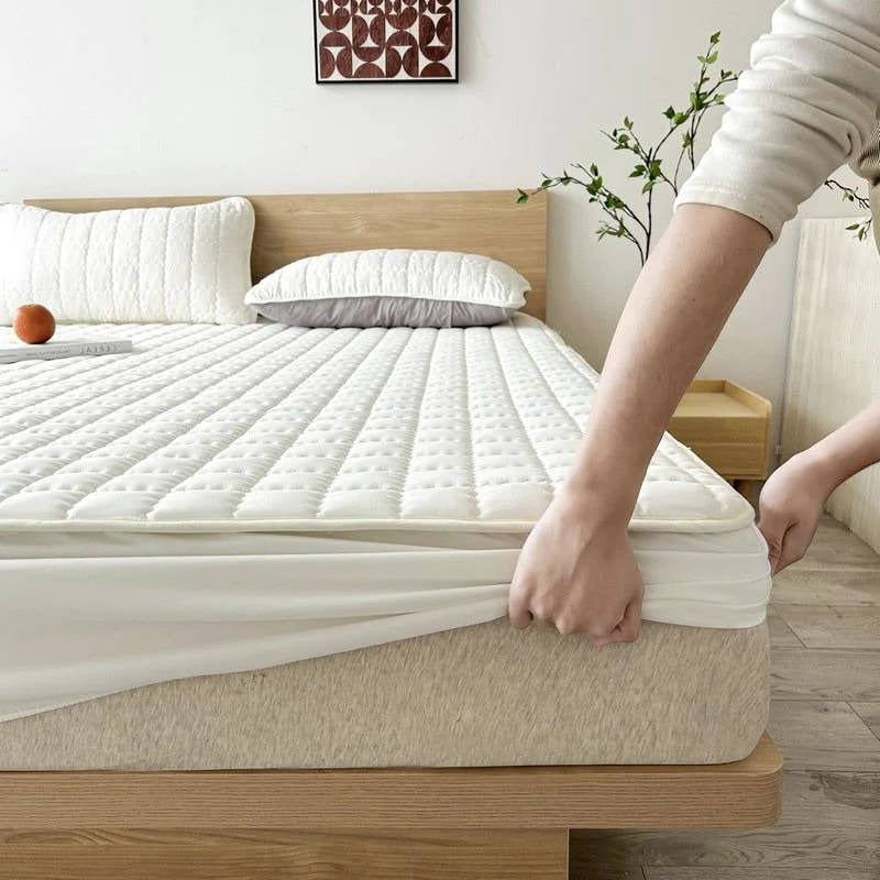 Deep Pocket Mattress Protector Support with Waterproof Quilted Layer