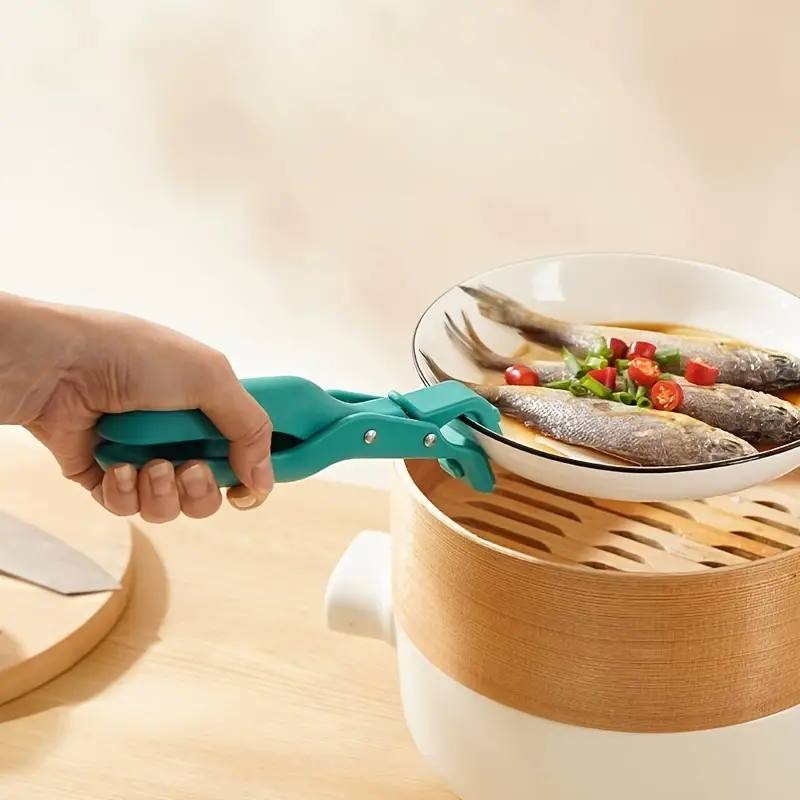 Silicone Oven Grip Pad with Non Slip Texture for Hot Cookware Handling