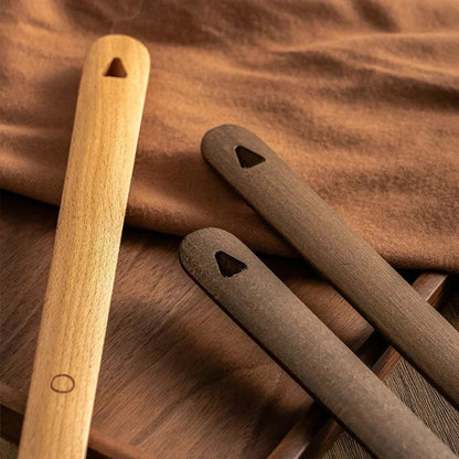 Long Handled Shoe Horn with Ergonomic Grip and Curved Neck for Easy Wear