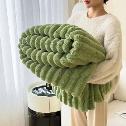 Faux Fur Throw Blanket for Couch and Bed with Plush Warmth