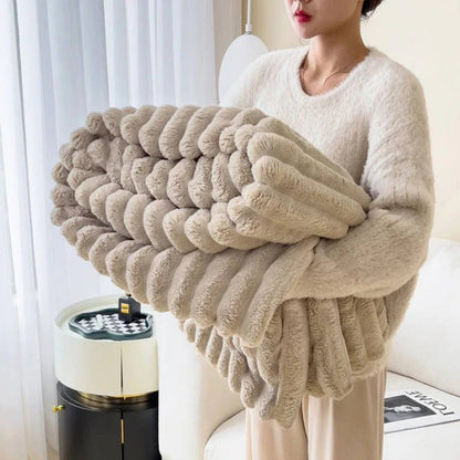 Faux Fur Throw Blanket for Couch and Bed with Plush Warmth