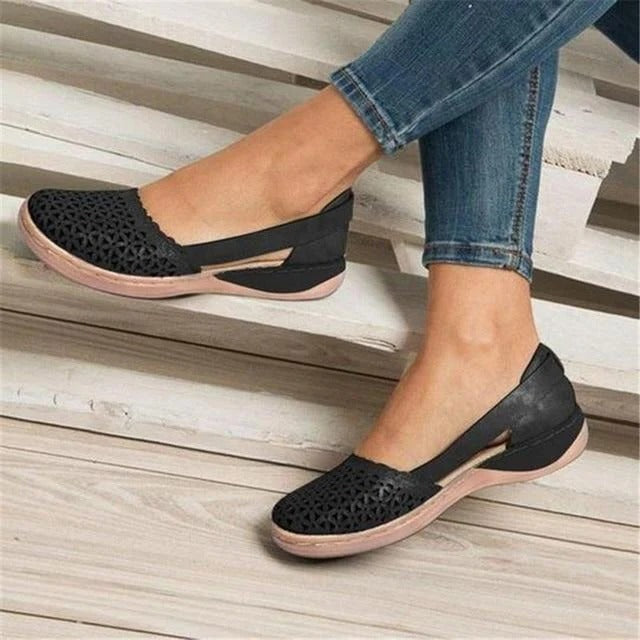 Slip on Mesh Flats for Women with Wide Toe Box and Cushioned Insole in Seven Colors