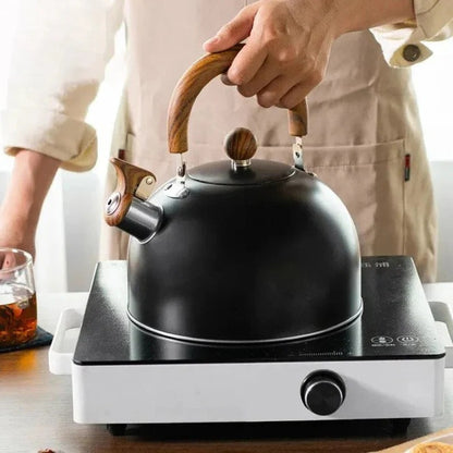 Stainless Steel Whistling Stovetop Kettle with Insulated Handle