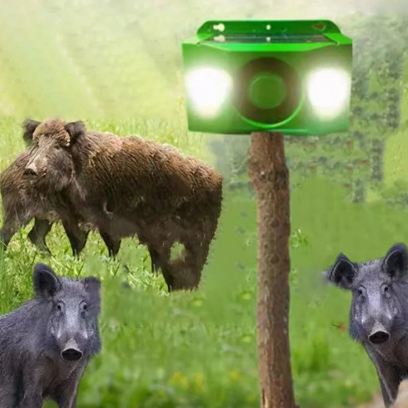 Solar Animal Deterrent Light with Dual Flashing Spotlights and Alarm