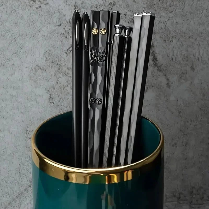 Reusable Chopsticks Set of 5 Pairs with Non Slip Grip Design