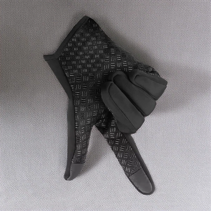Thermal Touchscreen Gloves with Three Insulation Layers, Anti Slip Palms and Wrist Straps