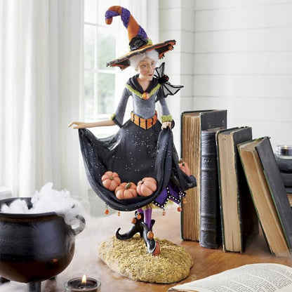 Wearclo | Halloween Figurine | Handmade Witch Decoration | Resin